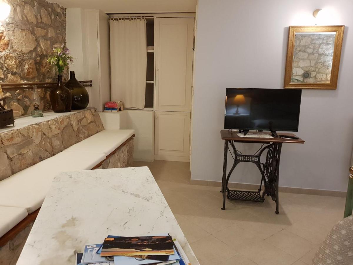 Apartments Gabri Mali Lošinj Exterior foto