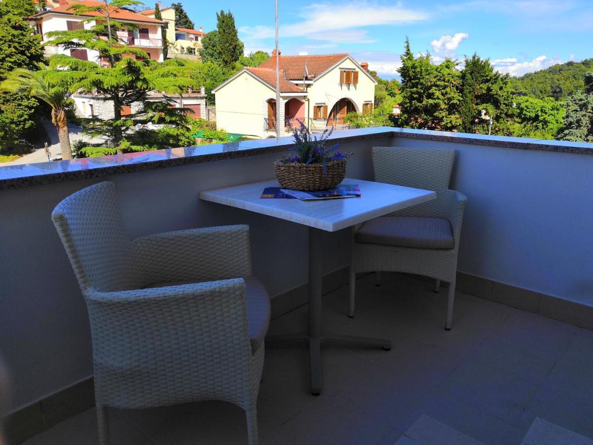 Apartments Gabri Mali Lošinj Exterior foto